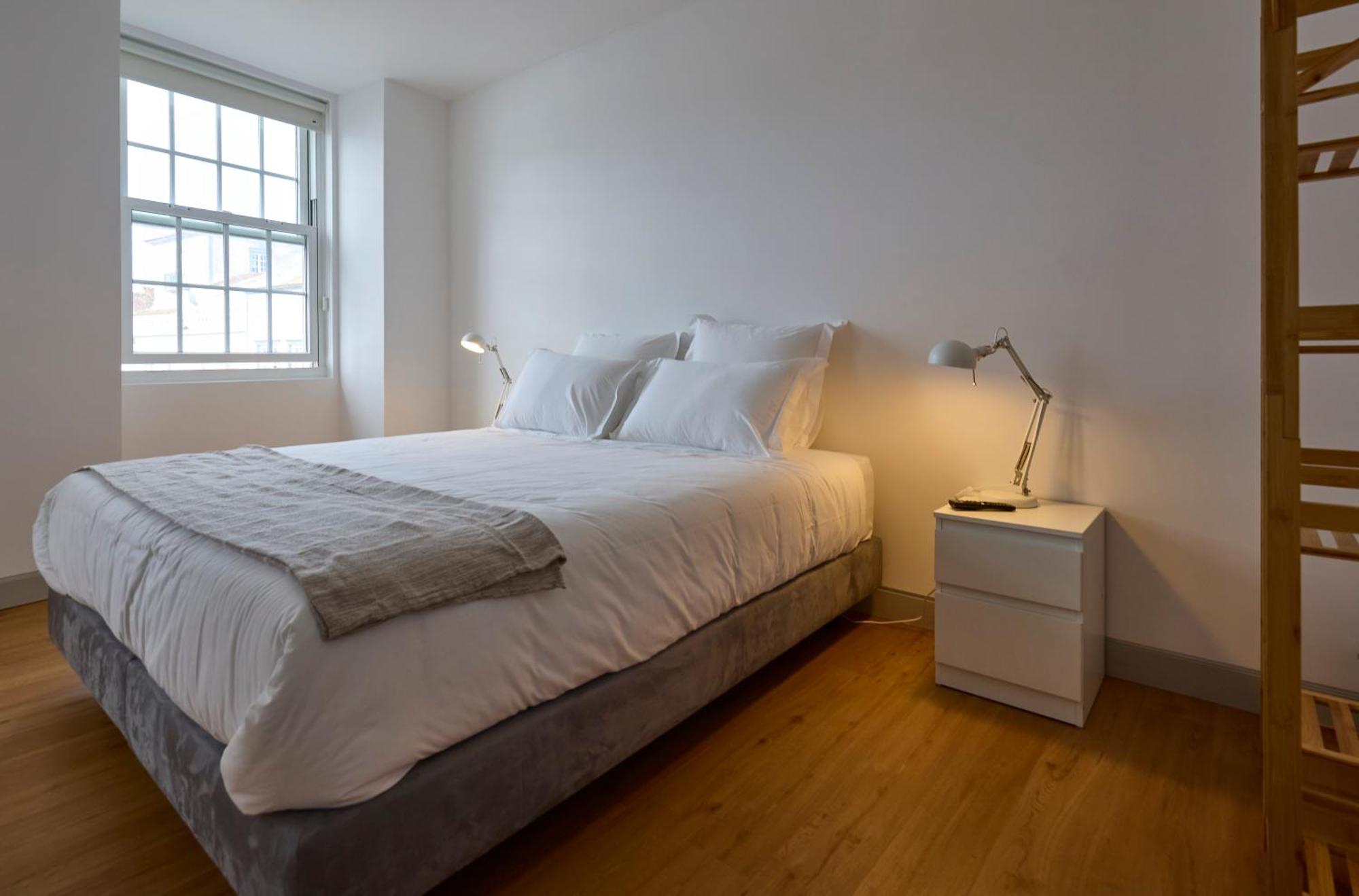 Matriz 55, Hostel & Suites Ponta Delgada Esterno foto